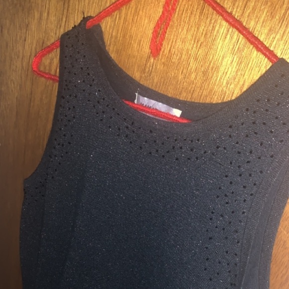 Fancy black sleeveless top with small beads - Picture 2 of 2